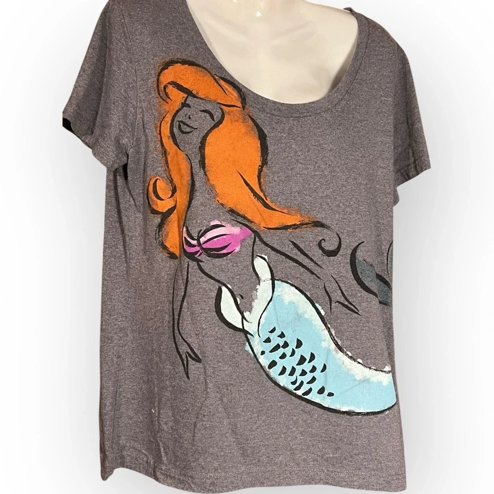 The Little Mermaid Shirt Disney Store Ariel Scoop Artistic L / XL All-Over Print